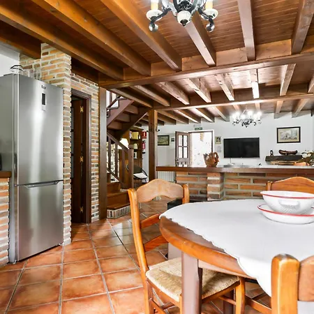 Casa De Aldea La Venta Probes Llanes